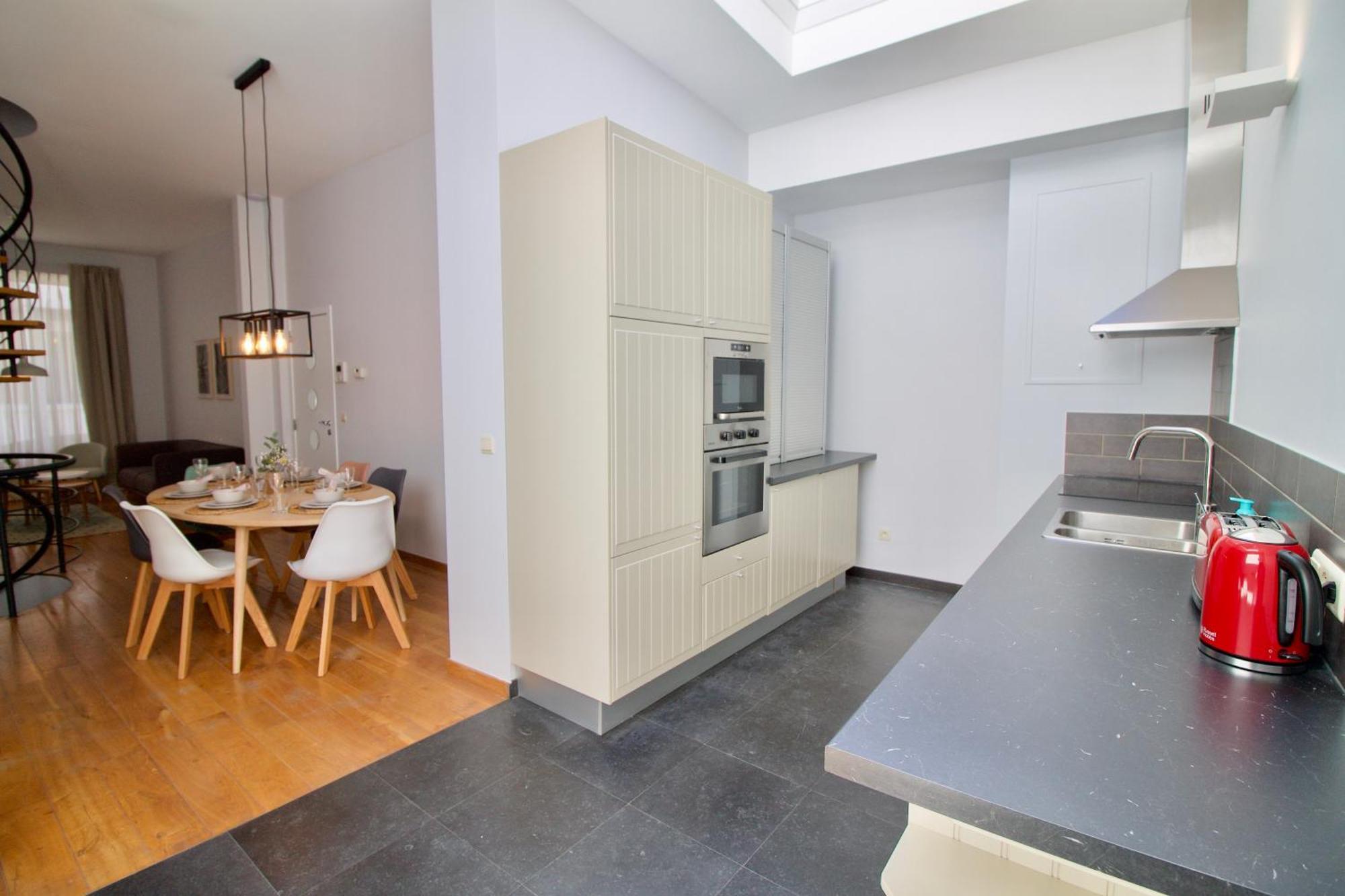 Heart Of Grand Place - Stunning 3Br Triplex 브뤼셀 외부 사진